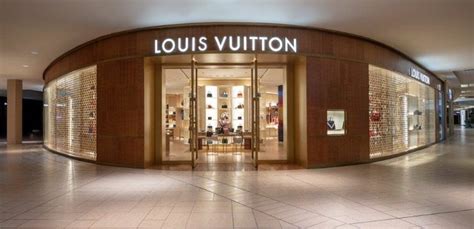 louis vuitton department store.